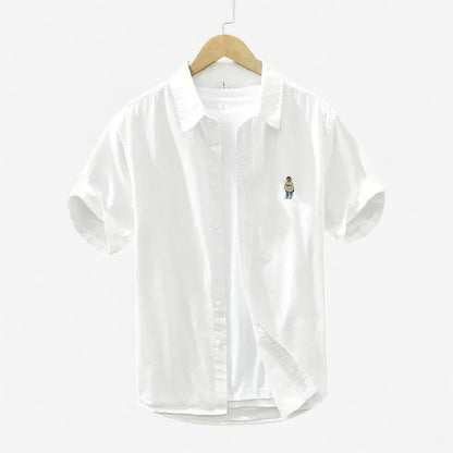 Paul – Kortermet Skjorte med Brodert Design og Knappelukking