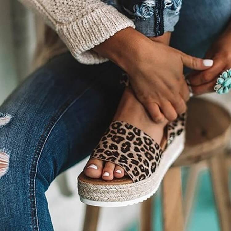 StrideUp - Espadrillesandaler med plattform og justerbar ankelrem