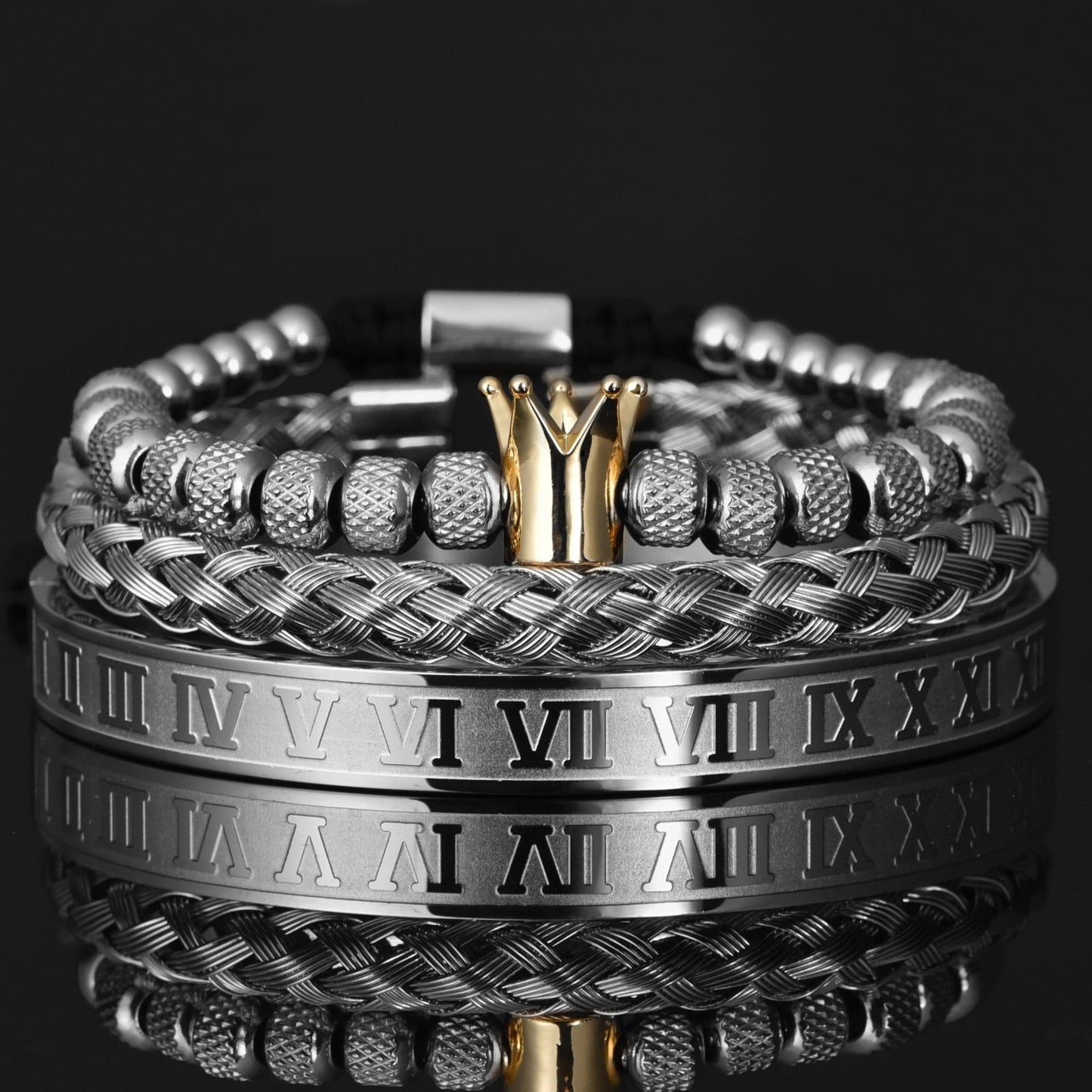 César - Sett med luksuriøse håndlagde armbånd med et kongelig preg