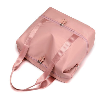 Maya - Romslig reiseveske med to rom med glidelås