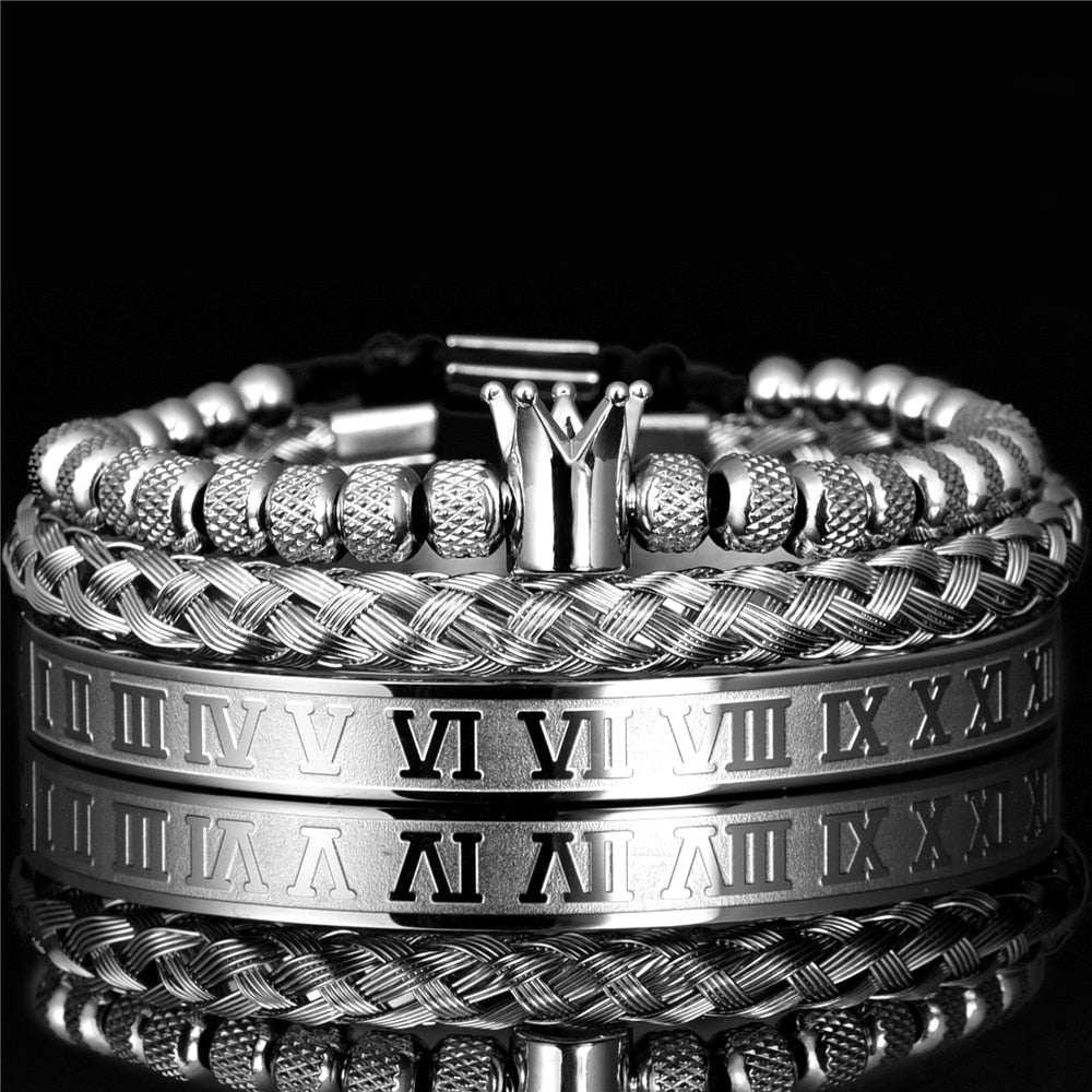 César - Sett med luksuriøse håndlagde armbånd med et kongelig preg