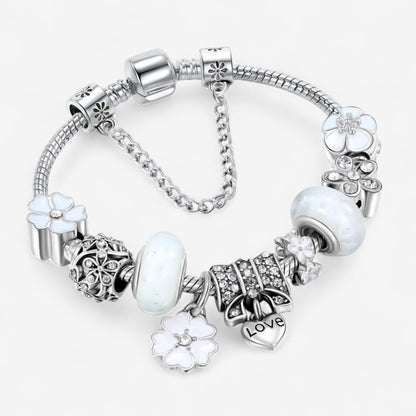 Benthe – Blomsterkjede-armbånd med Blå Krystallperler