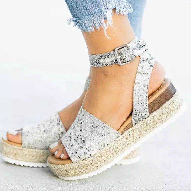 StrideUp - Espadrillesandaler med plattform og justerbar ankelrem