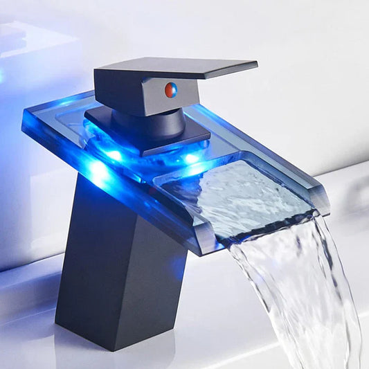 LumiFlow - Smart temperaturindikator for trygg og elegant vannbruk