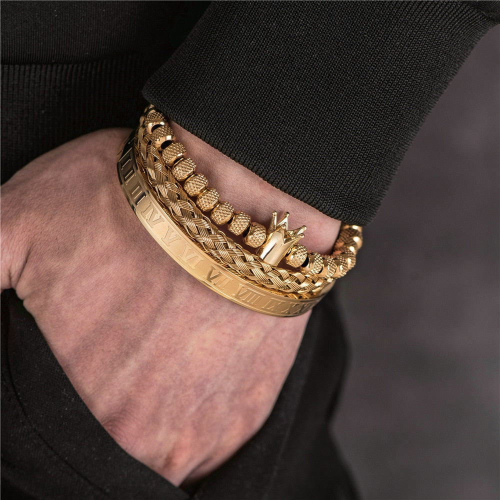 César - Sett med luksuriøse håndlagde armbånd med et kongelig preg