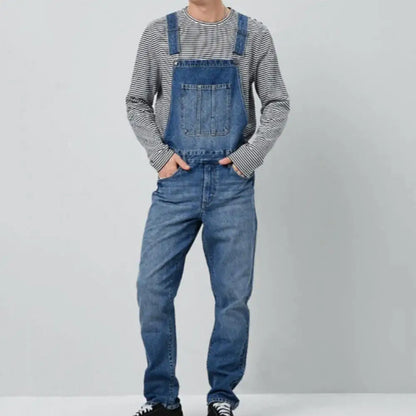 David - Klassisk jumpsuit med justerbare stropper og frontlomme
