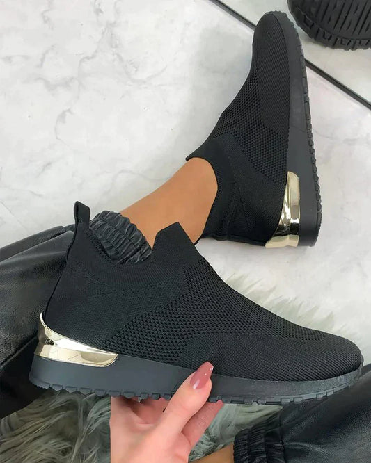 Natalie - Slip-on joggesko med tykk såle og skinnende ankeldetaljer