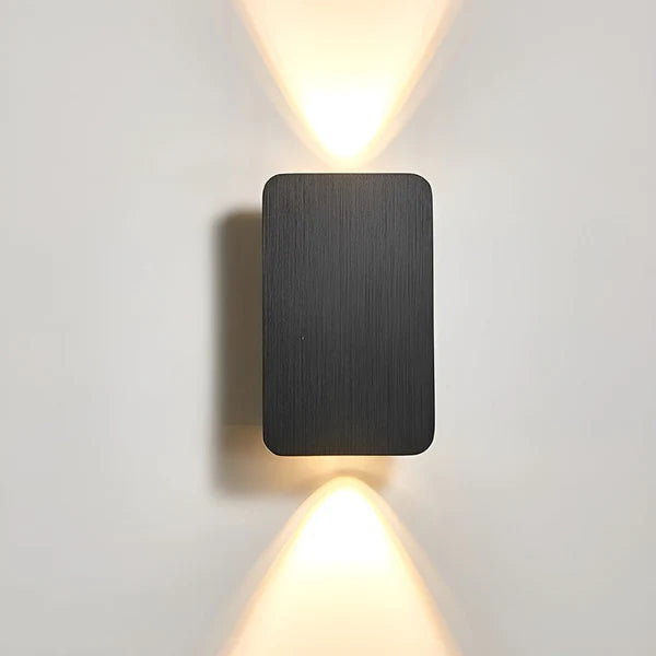 LumiGlow - Energieffektiv LED vegglampe med moderne utforming