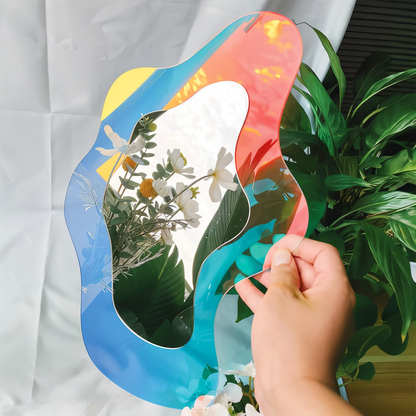 AuraMirror - Moderne geometrisk speil for sømløs interiørdesign