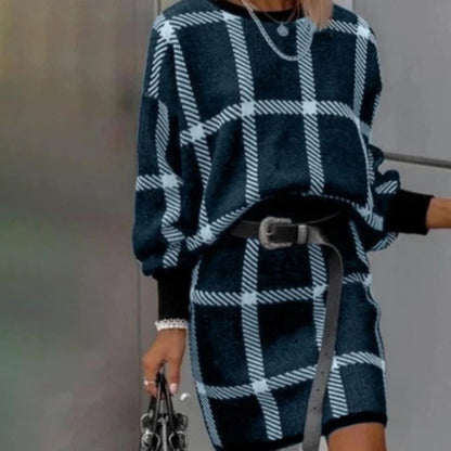 Ava - Rutet kjole med belte i midjen og lange ermer