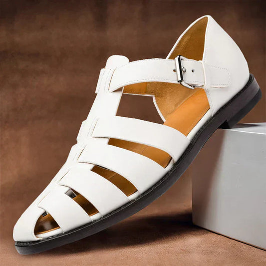 Robert - Komfortable strappy-sandaler med justerbar spennelukking