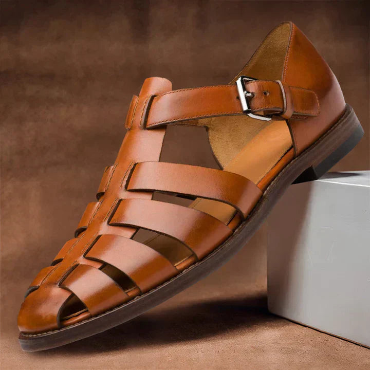 Robert - Komfortable strappy-sandaler med justerbar spennelukking