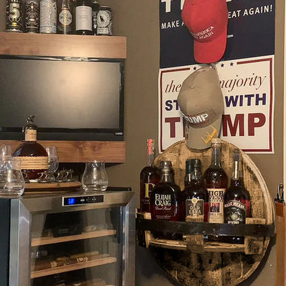 BarrelRack - Rund vegghylle for whiskyflasker med vintage fatdesign