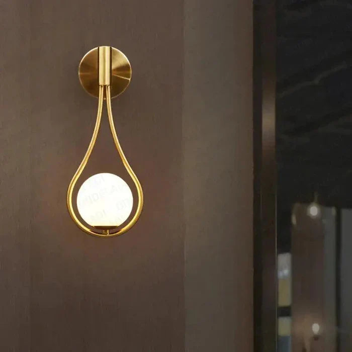 SleekBeam - Elegant vegglampe for allsidig belysning