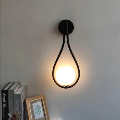 SleekBeam - Elegant vegglampe for allsidig belysning