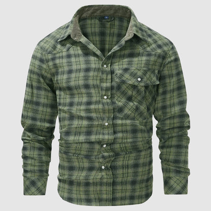 Logan - Rutemønstret skjorte med knappeknappet front