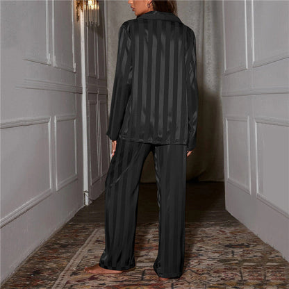 Isla - Stilig pysjamas med knapper og matchende bukse