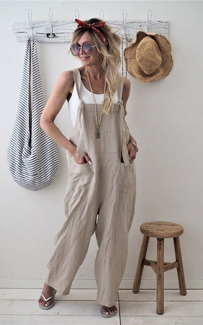 Mia - Uformell jumpsuit med justerbare stropper og brede ben