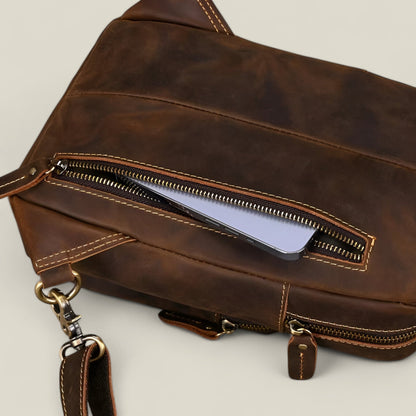 Enzo - Elegant Robust Brystveske med Romslig Kapasitet-5