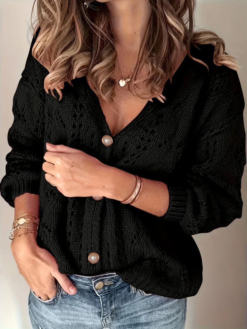 Helena - Varm Langermet Strikket Cardigan med Knapper