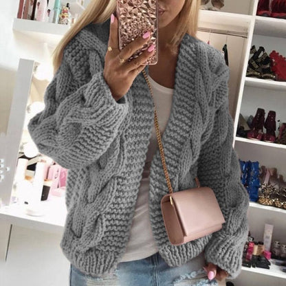 Stella - Chunky cardigan med åpen front og kabel mønster