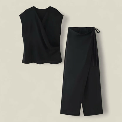 Ava - Komfortabelt og stilig dameantrekk med en flatterende silhuett