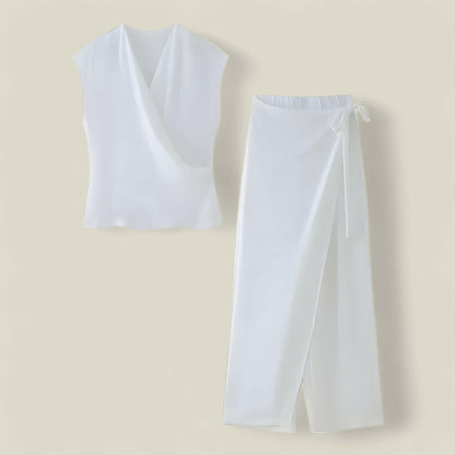 Ava - Komfortabelt og stilig dameantrekk med en flatterende silhuett