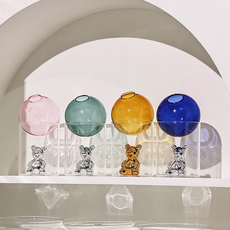 AuraNest - Elegant Kunstnerisk Glassvase med Karakteristisk Sfærisk Topp