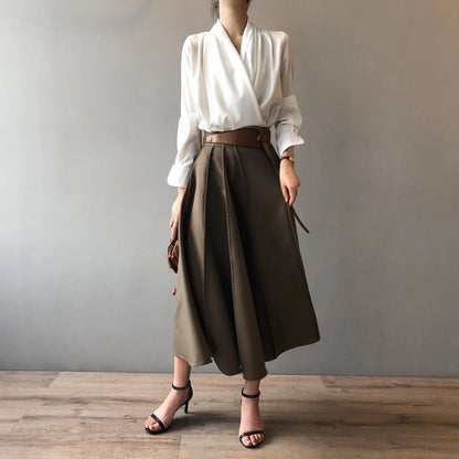 Aurelia - Bluse med drapert utringning for en sofistikert look