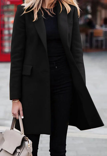 Ava - Langærmet kåpe med skreddersydd passform