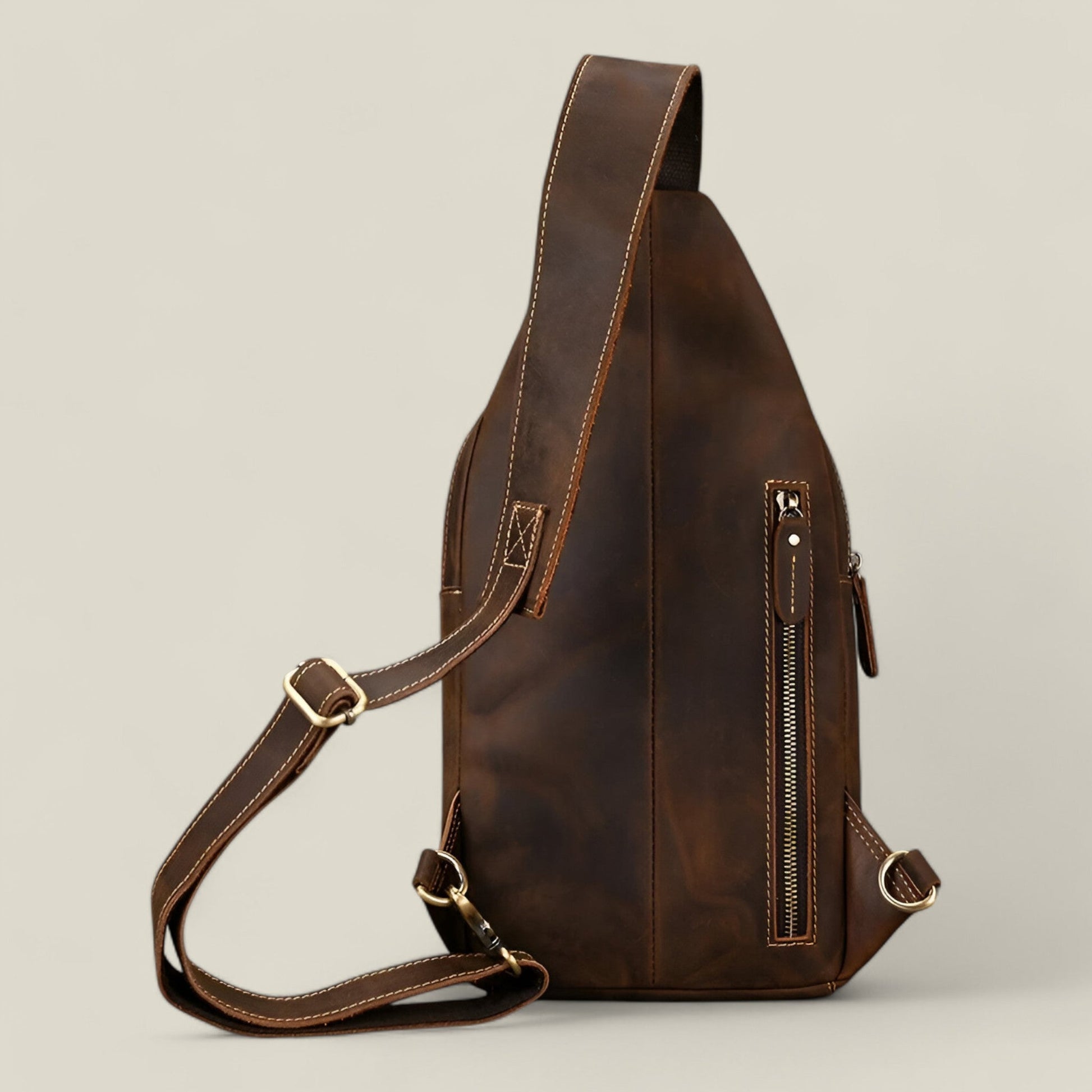 Enzo - Elegant Robust Brystveske med Romslig Kapasitet-1