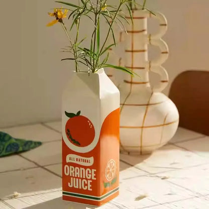 JuiceCart - Retro appelsinjuice-kartong-inspirert vase for finurlig hjemmeinnredning