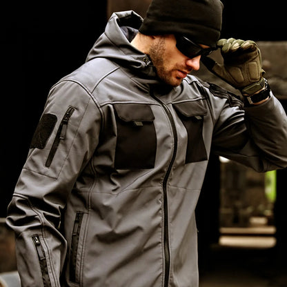 Adam - Funksjonell jakke med vanntett design og flere lommer