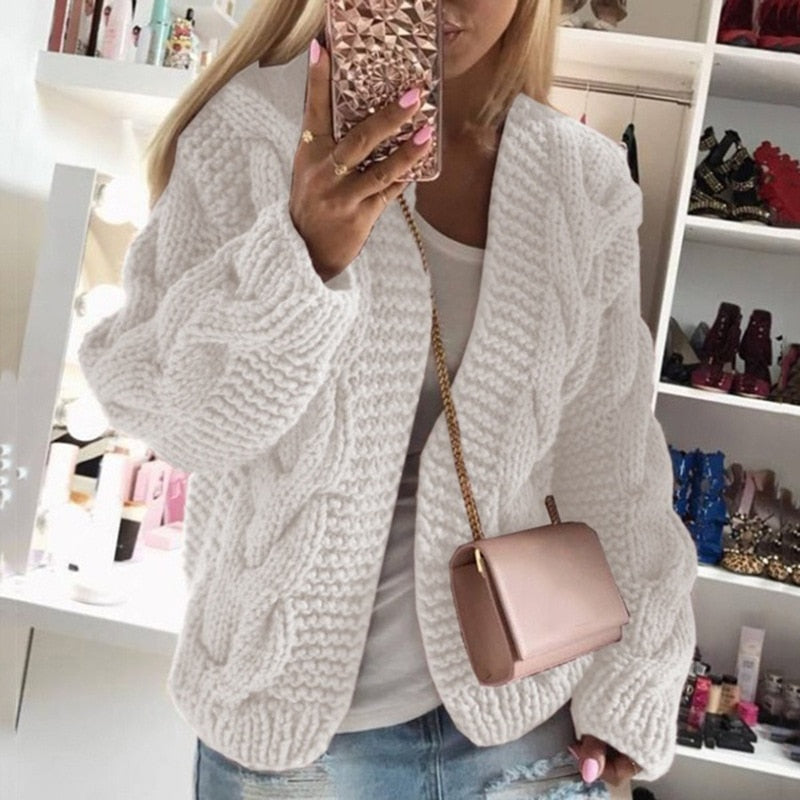 Stella - Chunky cardigan med åpen front og kabel mønster