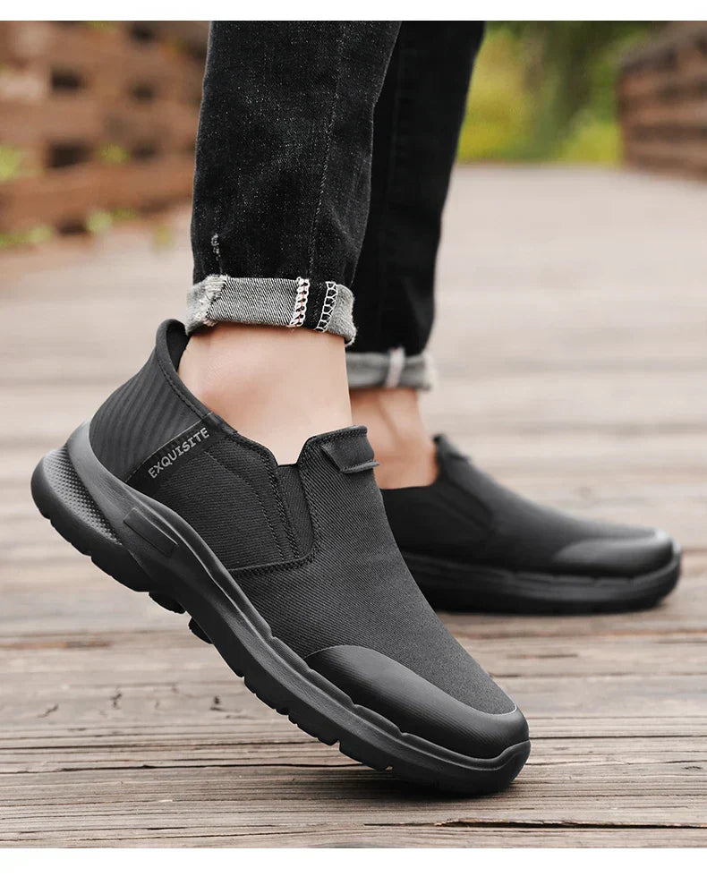 Oliver - Slanke slip-on-loafers med elastiske sidepaneler