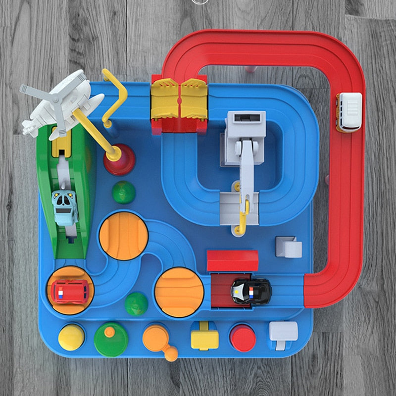 KiddoQuest - Interaktivt redningseventyr i byen med manuell bilbane og morsomme utfordringer
