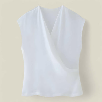 Ava - Komfortabelt og stilig dameantrekk med en flatterende silhuett