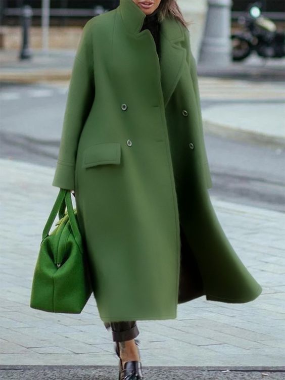 Evelyn - Klassisk Lang Kåpe med Belte og Elegante Detaljer på Ermer