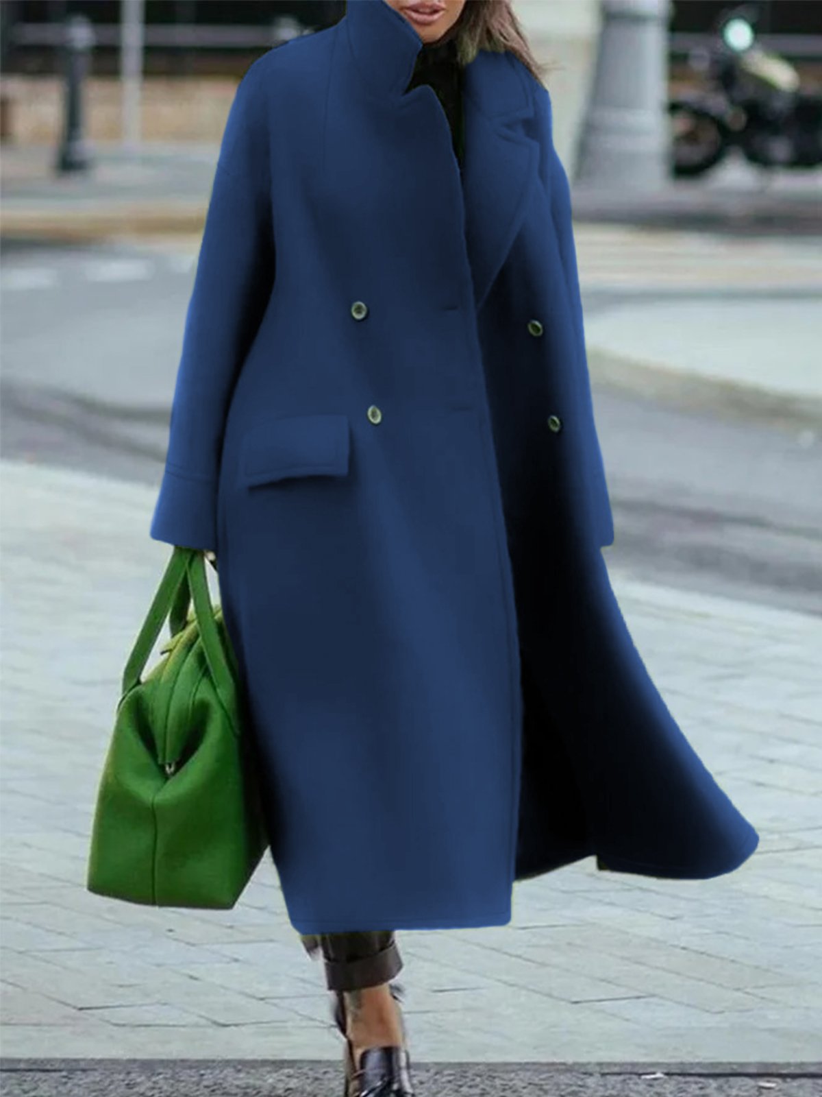 Evelyn - Klassisk Lang Kåpe med Belte og Elegante Detaljer på Ermer