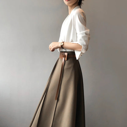 Aurelia - Bluse med drapert utringning for en sofistikert look