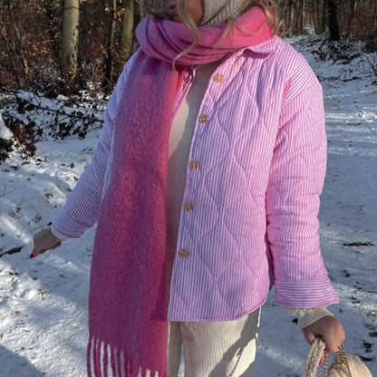 Celia – Oversized quiltet jakke med avslappet passform og knapper