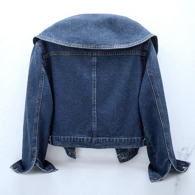 Marthe – Denimjakke med Lange Ermer og Frontlommer