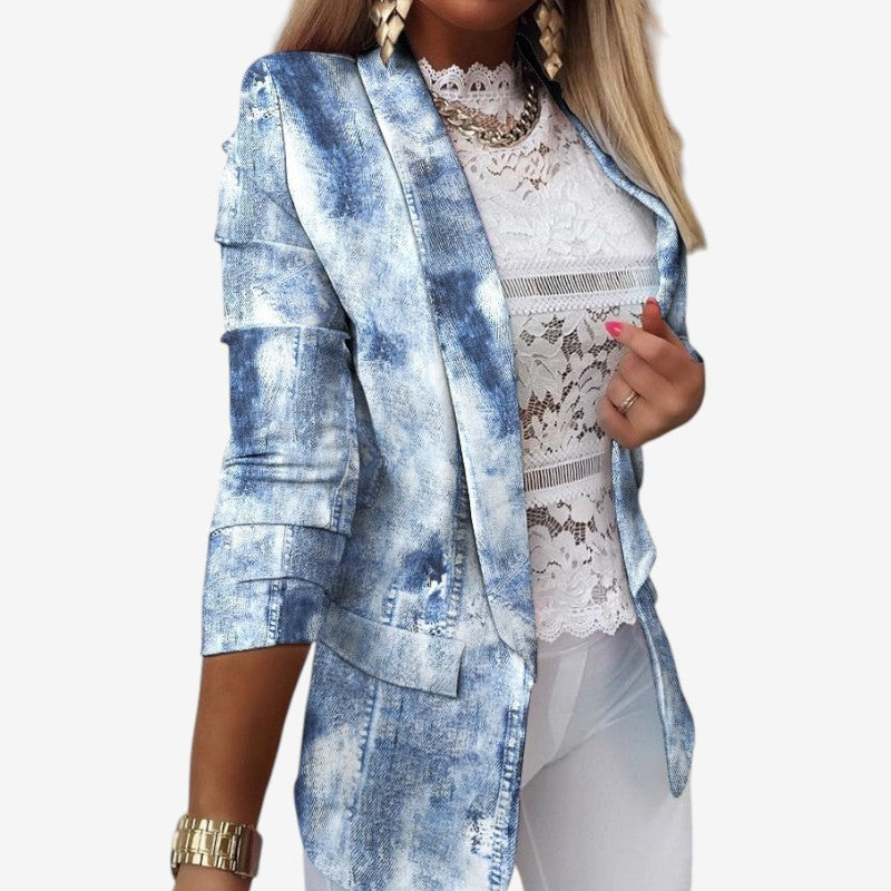 Caroline - Smal blazer med lange ermer og lommer