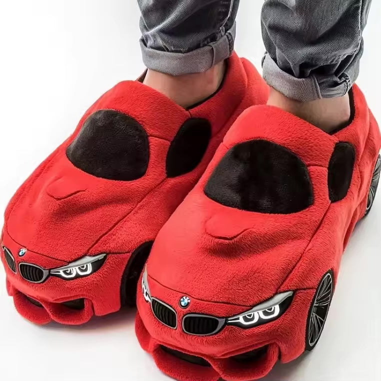GearDrive - Tøfler med sklisikker såle og bilinspirert design
