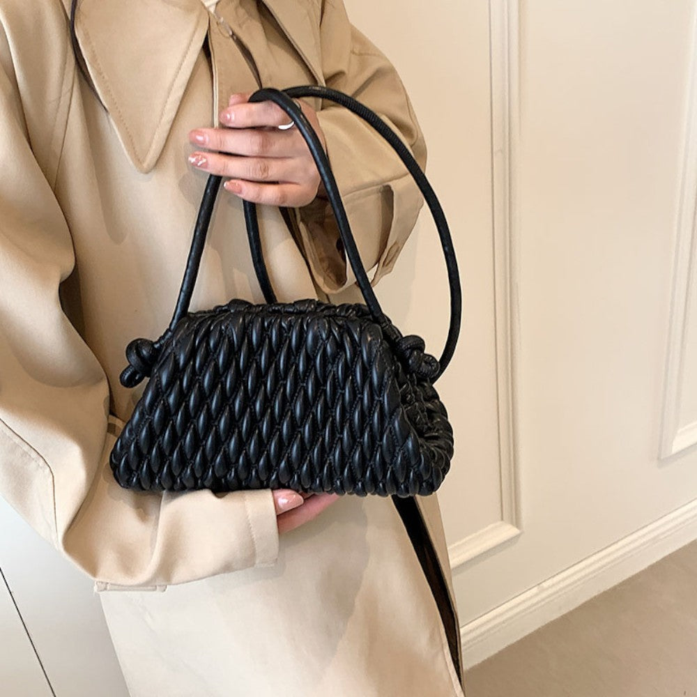 Sophia – Sateng Clutch veske med Romslig Interiør