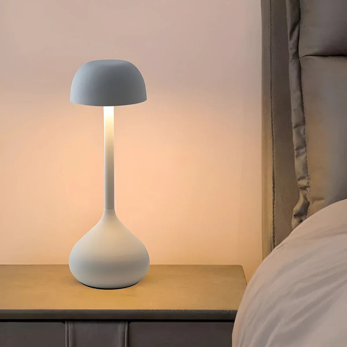 TouchLume - Trådløs dimbar soppbordlampe