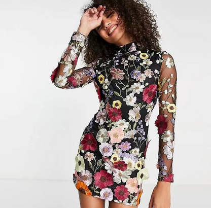 Elysia - Blomsterbrodert minikjole med lange ermer