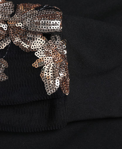 Luna - Raffinert Blomsterbluse med Delikate Ermedetaljer