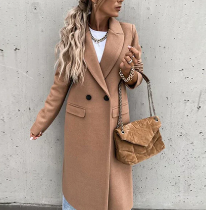 Aveline - Uformell langermet ullfrakk med revers og knapper