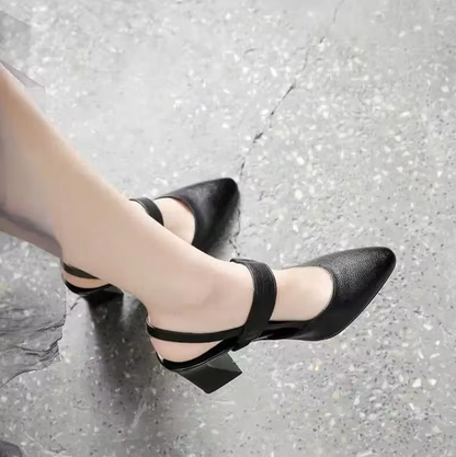 Sophia - Spiss tå med ankelstøtte og slingback-hæler